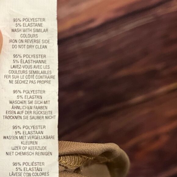 NWT BooHoo Tan and Black Dress. Size 14. - Picture 6 of 6